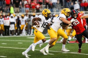 Despite drops, Neal Brown thinks West Virginia receivers had best game of season vs. Texas Tech